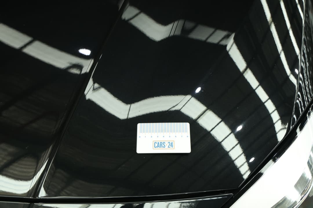 2021 BMW 1 18i M Sport, Automatic, 54467 km, Bonnet Scratch