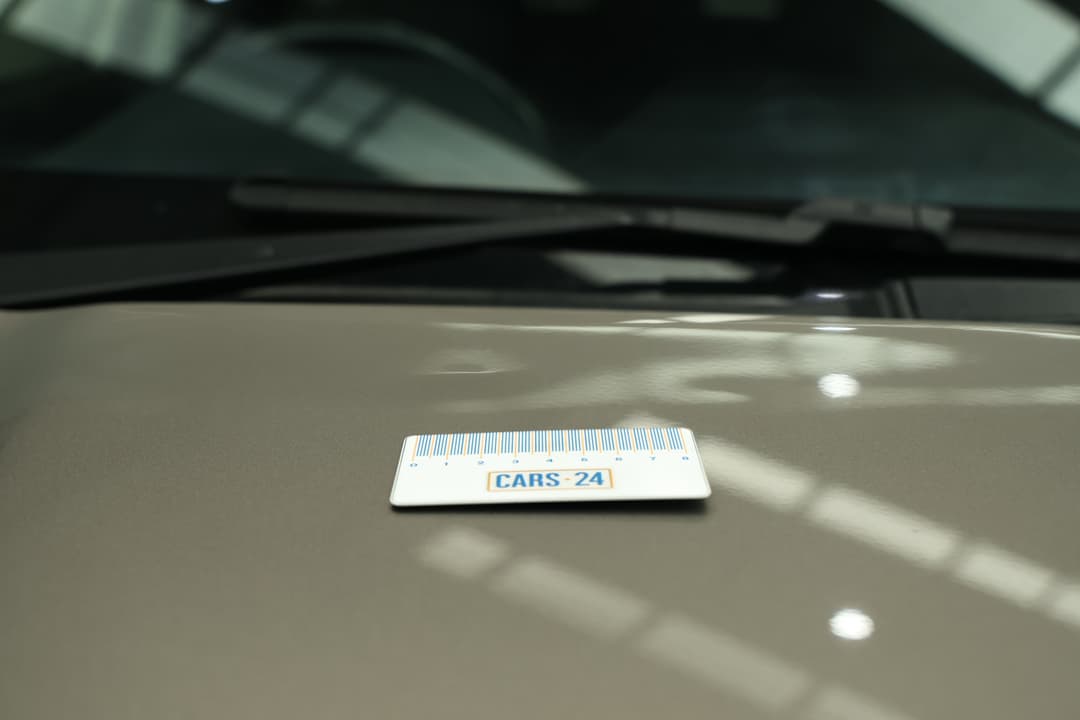 2021 Subaru Forester 2.5i-s (AWD), Automatic, 105375 km, Bonnet Scratch