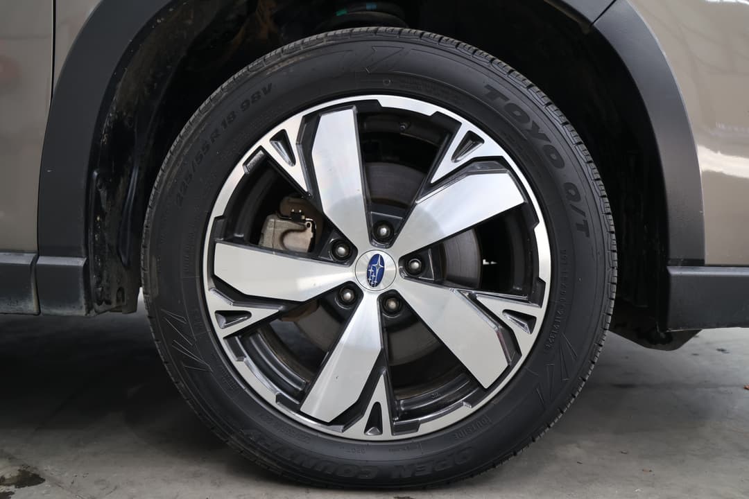 2021 Subaru Forester 2.5i-s (AWD), Automatic, 105375 km, Right Front Wheel