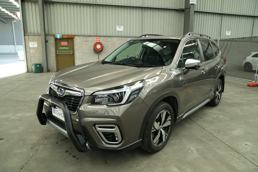 2021 Subaru Forester 2.5i-s (AWD), Automatic, 105375 km, Left Front Diagonal (45- Degree) View