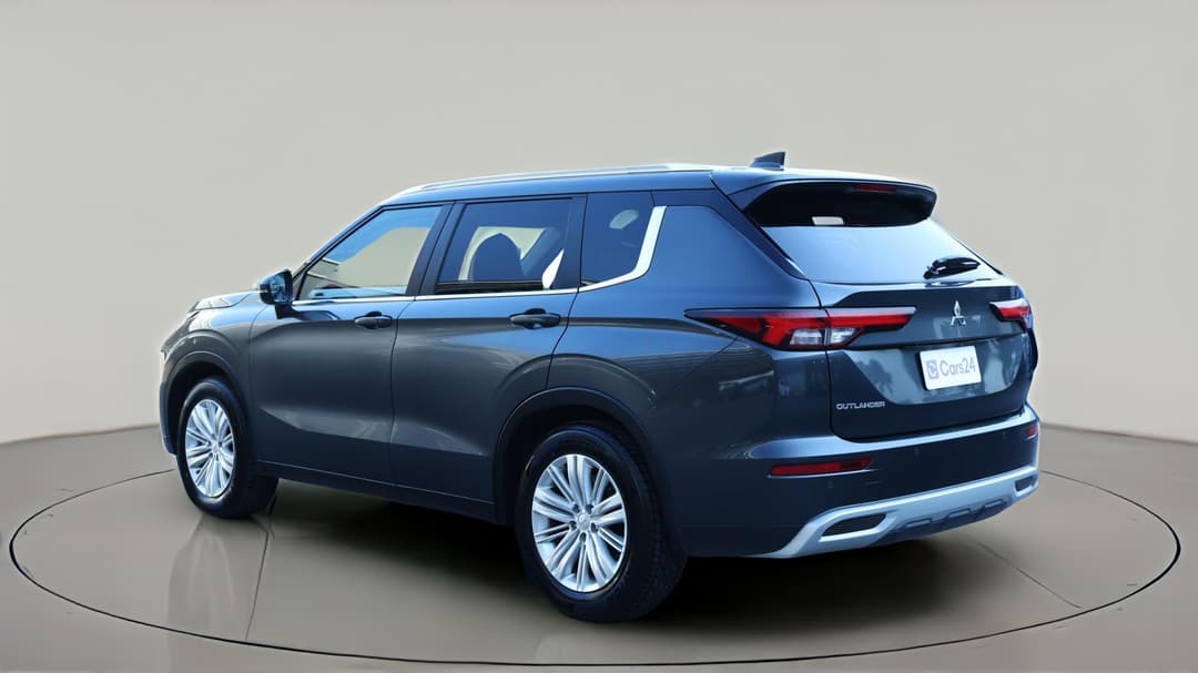 2024 Mitsubishi Outlander Ls 7 Seat (2WD), Automatic, 60596 km, Left Back Diagonal (45- Degree) View