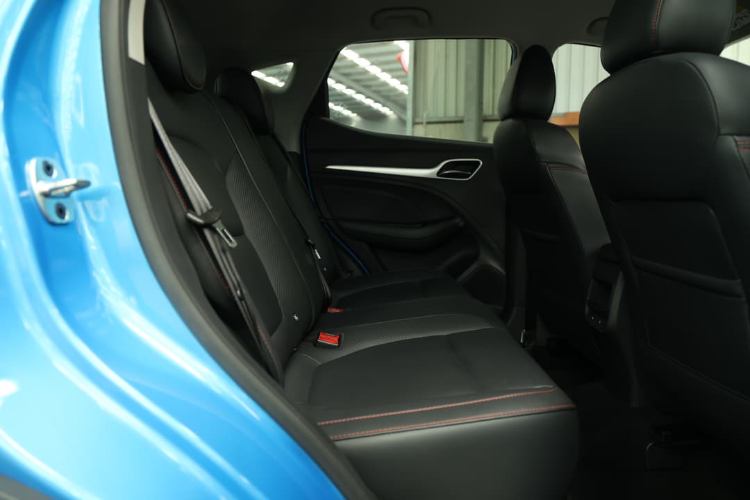 2021 MG Zst Vibe, Automatic, 57035 km, Right Side Rear Door Cabin View