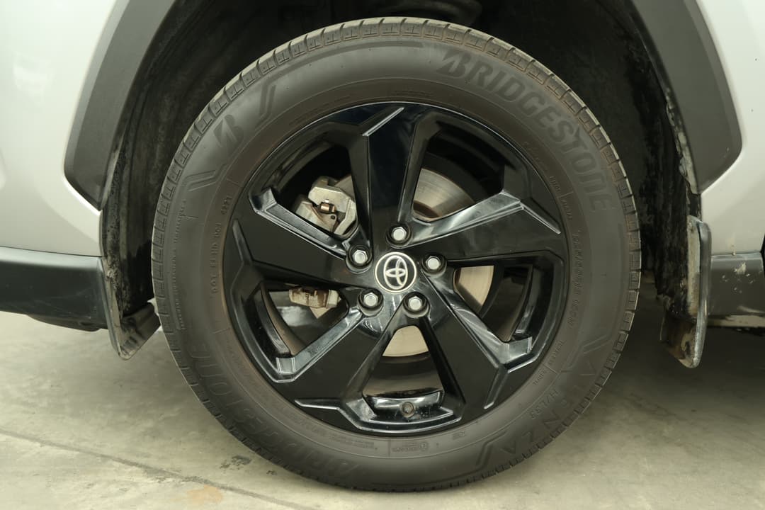 2021 Toyota RAV4 Cruiser (2WD) Hybrid, Automatic, 41715 km, Left Front Wheel