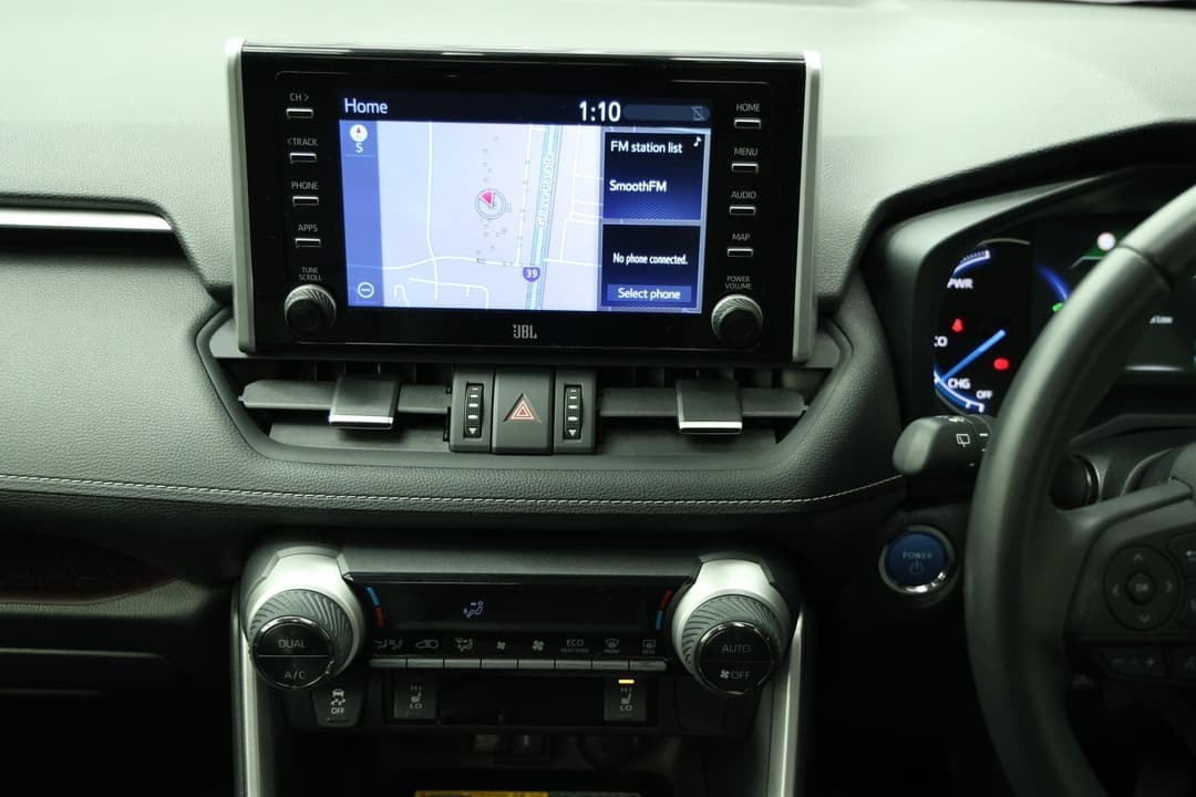2021 Toyota RAV4 Cruiser (2WD) Hybrid, Automatic, 41715 km, Center Console