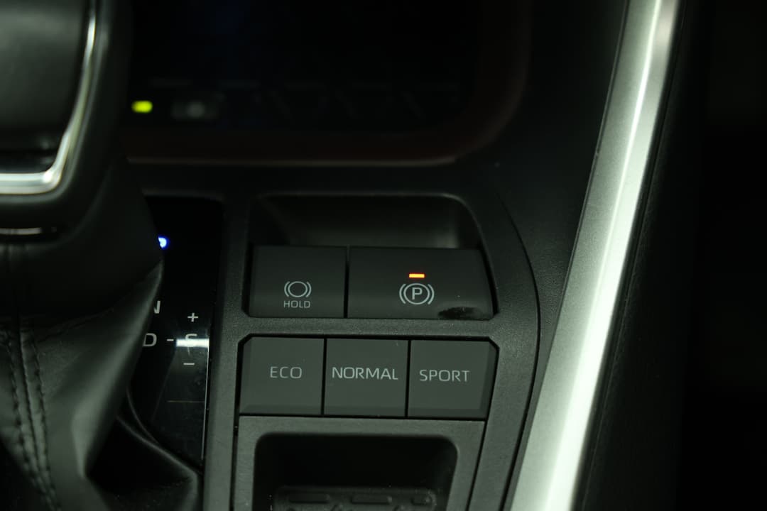 2021 Toyota RAV4 Cruiser (2WD) Hybrid, Automatic, 41715 km, Handbrake