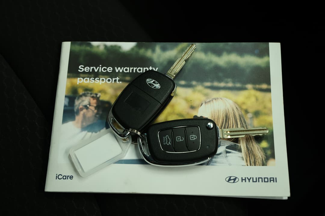2019 Hyundai Elantra Active, Automatic, 39847 km, Key Close-up