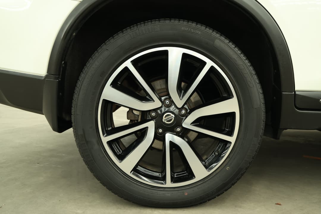 2018 Nissan X-trail Tl (4WD), Automatic, 108392 km, Right Rear Wheel