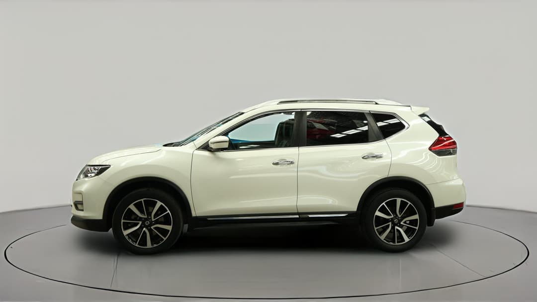 2018 Nissan X-trail Tl (4WD), Automatic, 108392 km, Left Side View