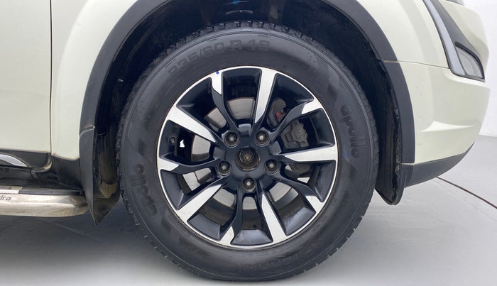 2020 Mahindra XUV500 W11, Diesel, Manual, 80,086 km, Right Front Wheel