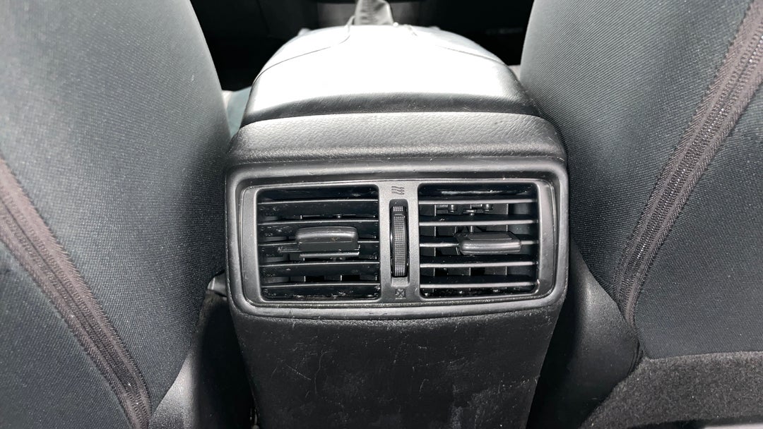 Rear A/C Vent
