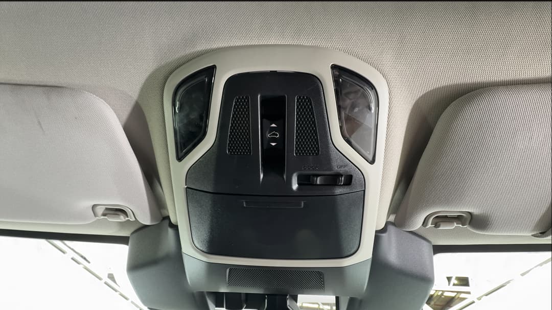 2022 Subaru Outback AWD Touring, Automatic, 79915 km, On-Roof Controls/Sunglass holder