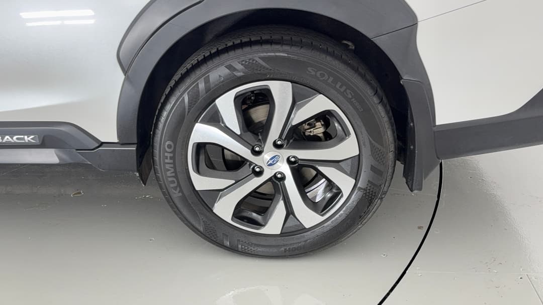 2022 Subaru Outback AWD Touring, Automatic, 79915 km, Left Rear Wheel