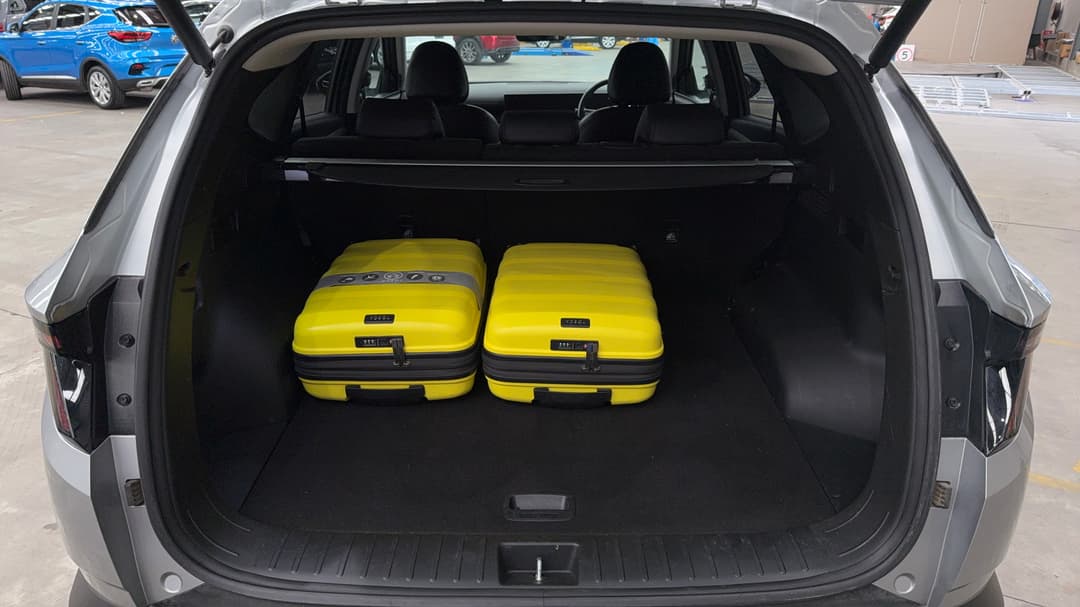 2024 Hyundai Tucson Elite Hybrid (FWD), Automatic, 66719 km, Boot Inside View with Luggage