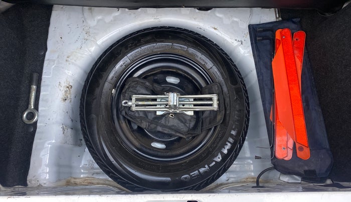 2016 Datsun Redi Go T (O), Petrol, Manual, 50,543 km, Spare Tyre