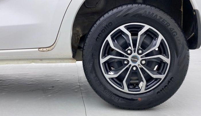 2016 Datsun Redi Go T (O), Petrol, Manual, 50,543 km, Left Rear Wheel