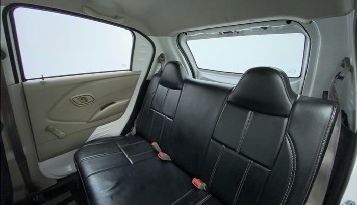 2016 Datsun Redi Go T (O), Petrol, Manual, 50,543 km, Right Side Rear Door Cabin