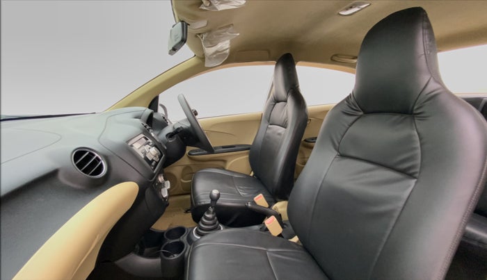 2015 Honda Amaze 1.2 SMT I VTEC, Petrol, Manual, 30,218 km, Right Side Front Door Cabin View
