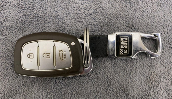 2014 Hyundai Grand i10 ASTA 1.2 KAPPA VTVT, Petrol, Manual, 62,888 km, Key Close Up