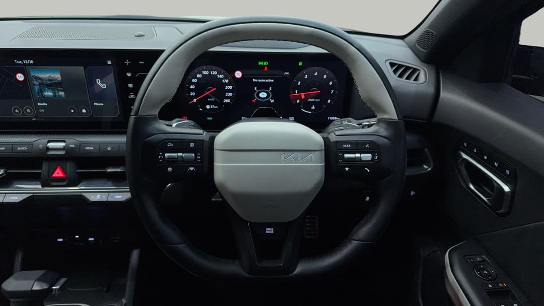 2025 Kia K4 Gt-line, Automatic, 11068 km, Steering Wheel Close-up