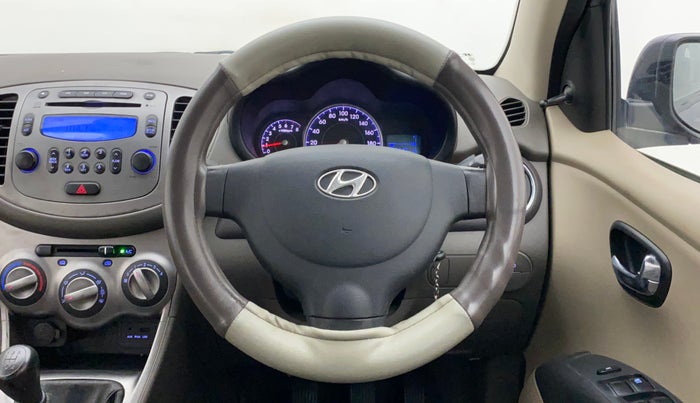 2015 Hyundai i10 SPORTZ 1.1, Petrol, Manual, 58,210 km, Steering Wheel Close Up