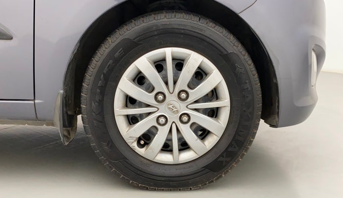 2015 Hyundai i10 SPORTZ 1.1, Petrol, Manual, 58,210 km, Right Front Wheel