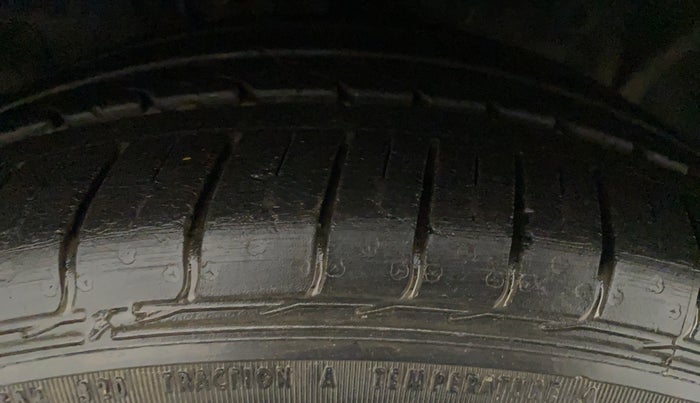 2018 Ford FREESTYLE TREND PLUS 1.2 PETROL, Petrol, Manual, 34,075 km, Left Rear Tyre Tread