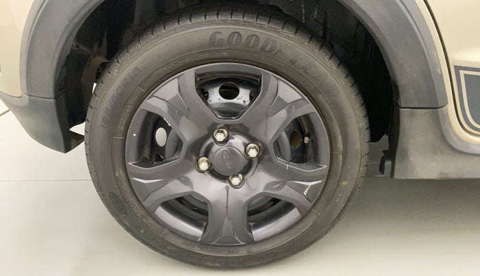 2018 Ford FREESTYLE TREND PLUS 1.2 PETROL, Petrol, Manual, 34,345 km, Right Rear Wheel