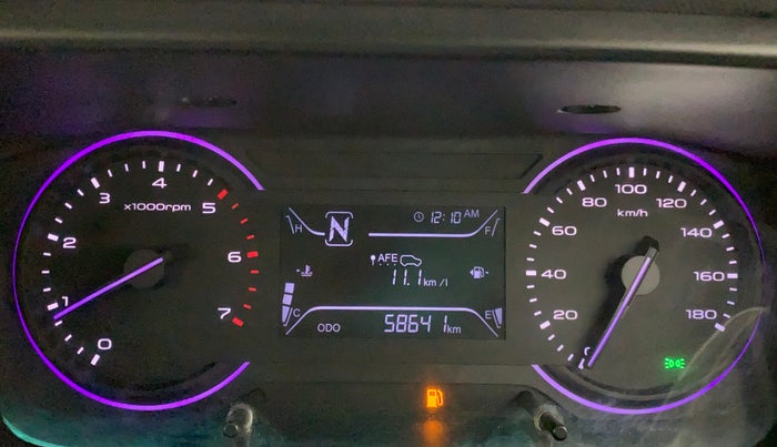 2018 Mahindra MARAZZO M2 8 STR, Diesel, Manual, 58,677 km, Odometer Image