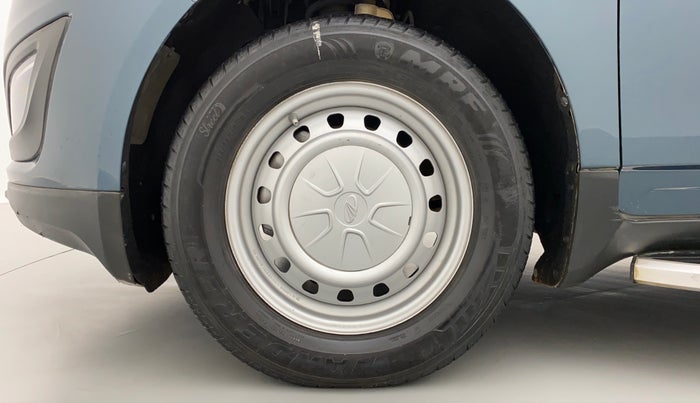 2018 Mahindra MARAZZO M2 8 STR, Diesel, Manual, 58,677 km, Left Front Wheel