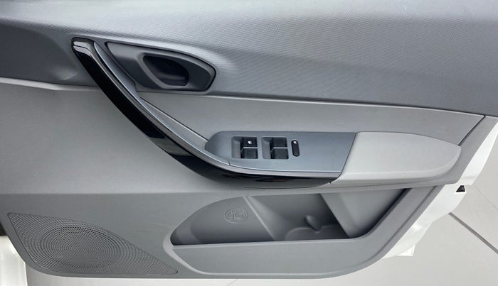 2022 Tata TIGOR XM CNG, CNG, Manual, 8,062 km, Driver Side Door Panels Control