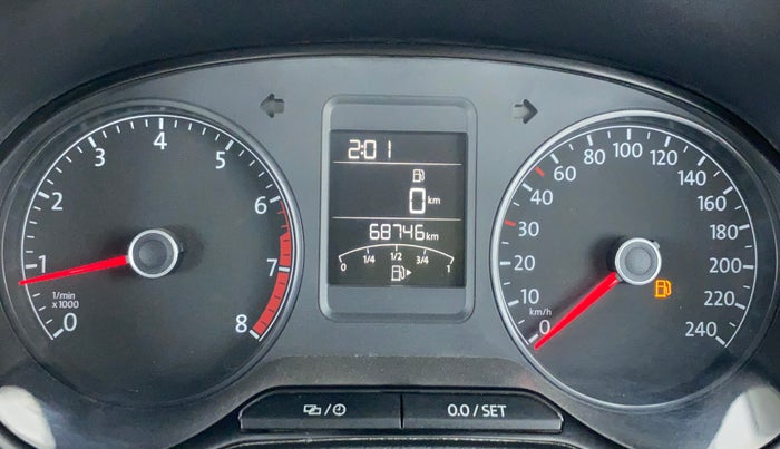 2017 Volkswagen Vento COMFORTLINE MT PETROL, Petrol, Manual, 68,808 km, Odometer Image