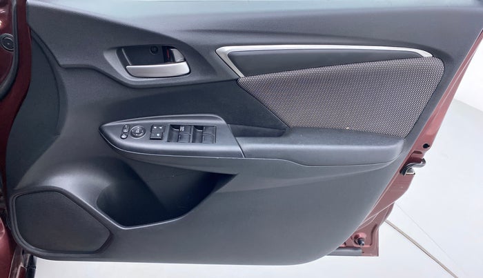 2017 Honda WR-V 1.5 i-DTEC VX MT, Diesel, Manual, 44,182 km, Driver Side Door Panels Control