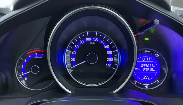 2017 Honda WR-V 1.5 i-DTEC VX MT, Diesel, Manual, 44,182 km, Odometer Image
