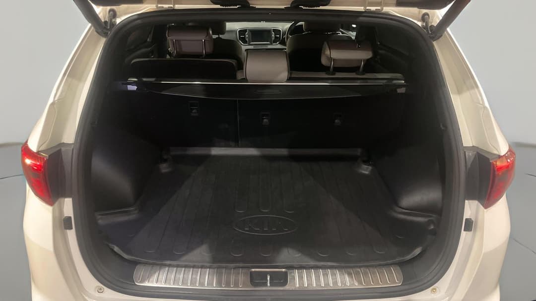 2017 Kia Sportage Gt-line (AWD), Automatic, 108738 km, Boot Inside View