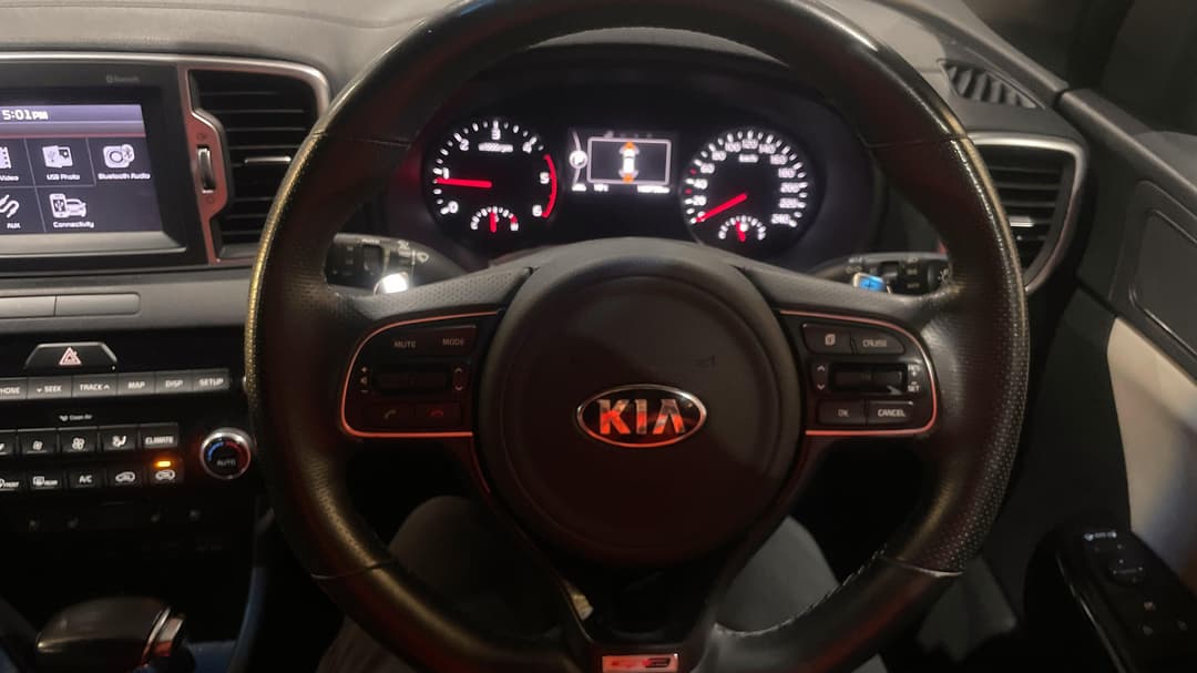 2017 Kia Sportage Gt-line (AWD), Automatic, 108738 km, Steering Wheel Close-up