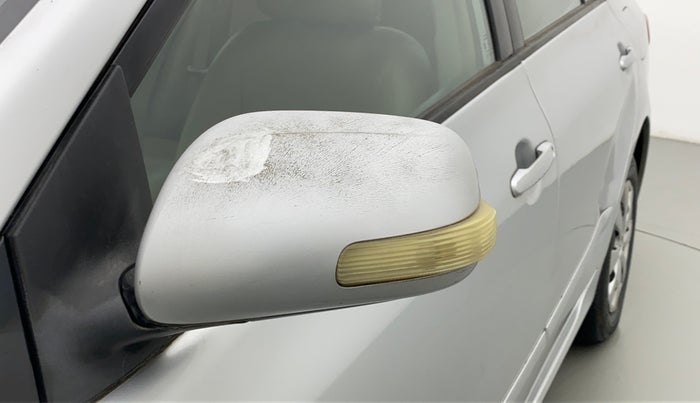 2010 Toyota Corolla Altis 1.8 J, Petrol, Manual, 46,064 km, Left rear-view mirror - Cover has minor damage