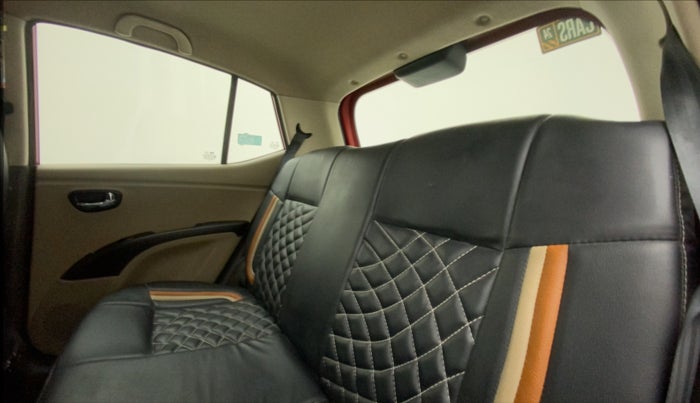 2012 Hyundai i10 MAGNA 1.1, Petrol, Manual, 72,498 km, Right Side Rear Door Cabin