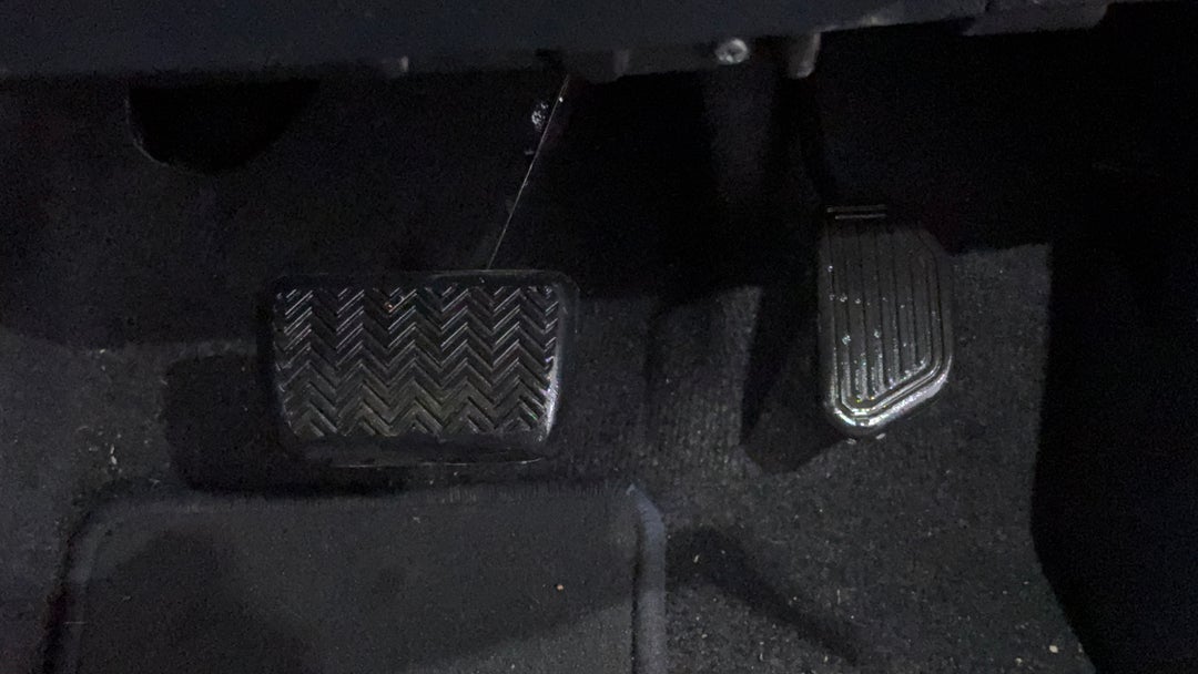Pedals and Footmat