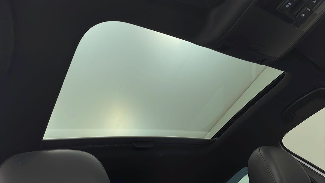 2016 Volkswagen Golf Gti, Automatic, 131431 km, Interior Sunroof/Moonroof