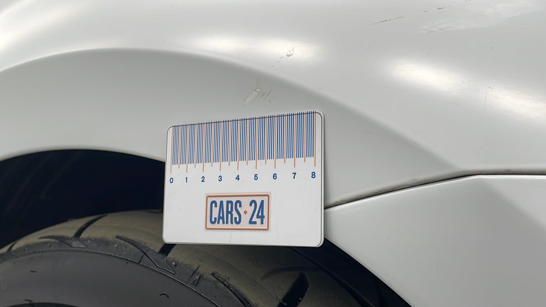 2016 Volkswagen Golf Gti, Automatic, 131431 km, Quarter Panel Front RHS Guard Chip