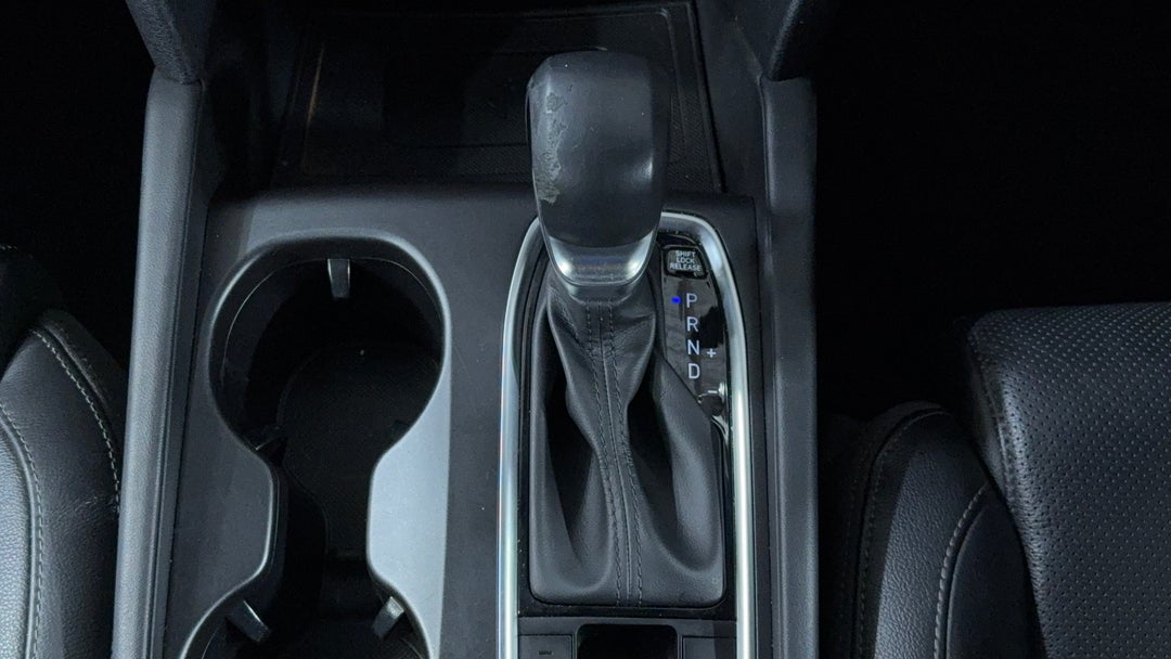 2020 Hyundai Santa Fe Highlander Crdi Blk-bge (AWD), Automatic, 35861 km, Gear Lever 