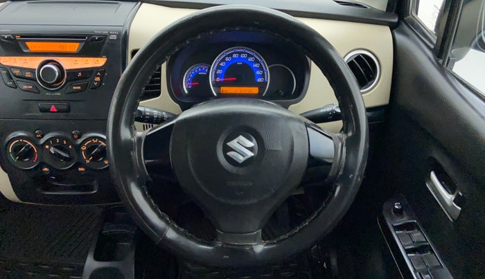 2017 Maruti Wagon R 1.0 VXI PLUS, Petrol, Manual, 37,469 km, Steering Wheel Close Up