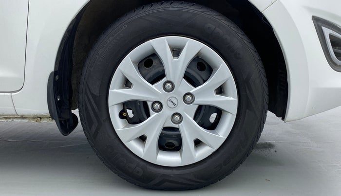 2012 Hyundai i20 MAGNA O 1.2, Petrol, Manual, 66,222 km, Right Front Wheel