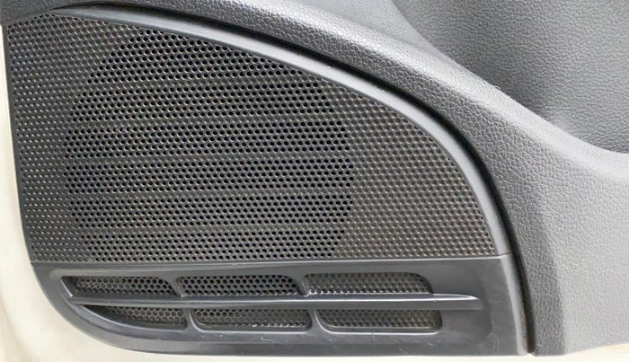 2016 Volkswagen Polo COMFORTLINE 1.5L, Diesel, Manual, 82,654 km, Speaker