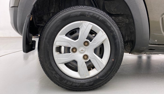 2016 Renault Kwid RXT 0.8, Petrol, Manual, 80,786 km, Right Rear Wheel