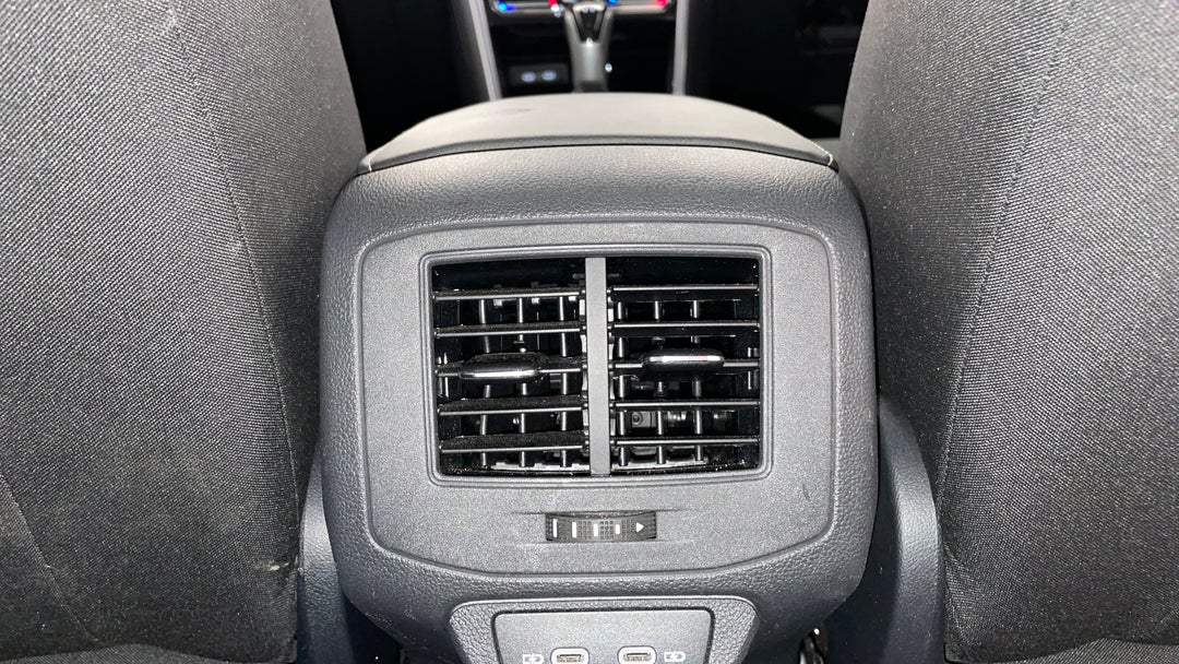 2022 Volkswagen T-roc 110tsi Style, Automatic, 46821 km, Rear A/C Vent
