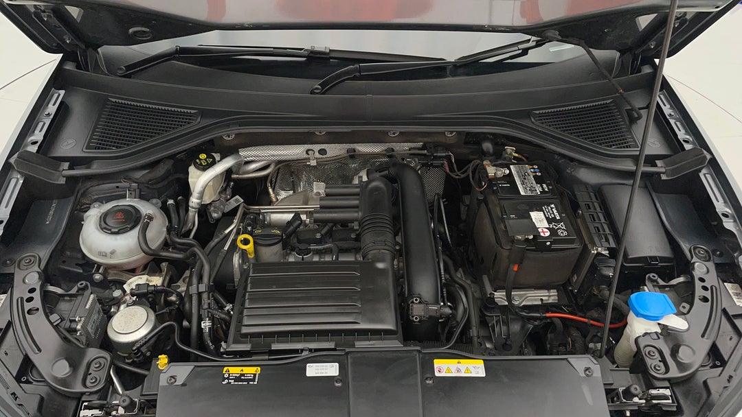 2022 Volkswagen T-roc 110tsi Style, Automatic, 46821 km, Open Bonnet (Engine)