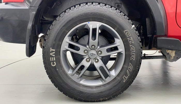 2021 Mahindra Thar LX  P 4WD AT CONVERTIBLE, Petrol, Automatic, 18,357 km, Right Rear Wheel
