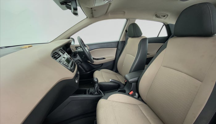 2016 Hyundai Elite i20 SPORTZ 1.2, Petrol, Manual, 9,009 km, Right Side Front Door Cabin