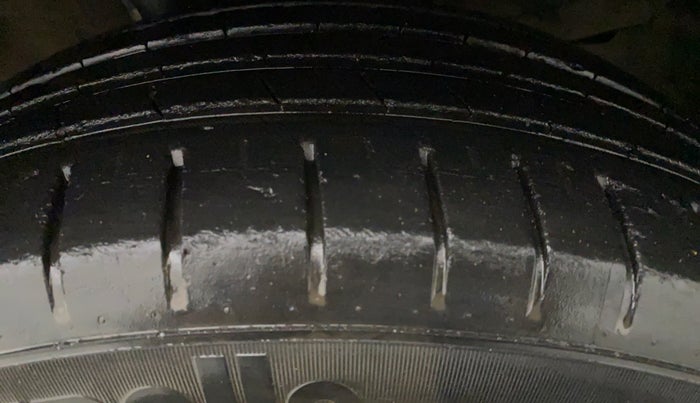 2017 Maruti Baleno ZETA PETROL 1.2, Petrol, Manual, 84,514 km, Left Front Tyre Tread